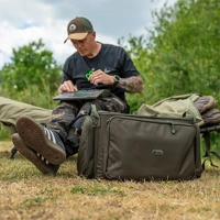 Carp Porter Large Front Barrow Bag Green